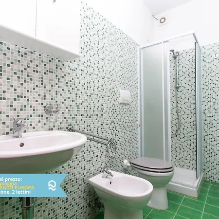 Rs316 - Marcelli, Bilocale In Fronte Mare Pt